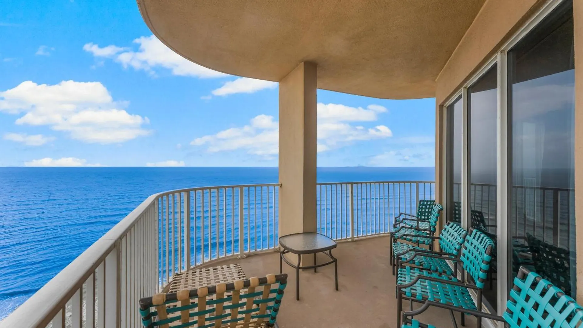 Apartment Stunning 3Br Corner Tidewater Resort Beachfront Condo! Sleeps 10! By Dolce Vita Getaways Pcb! Panama City Beach